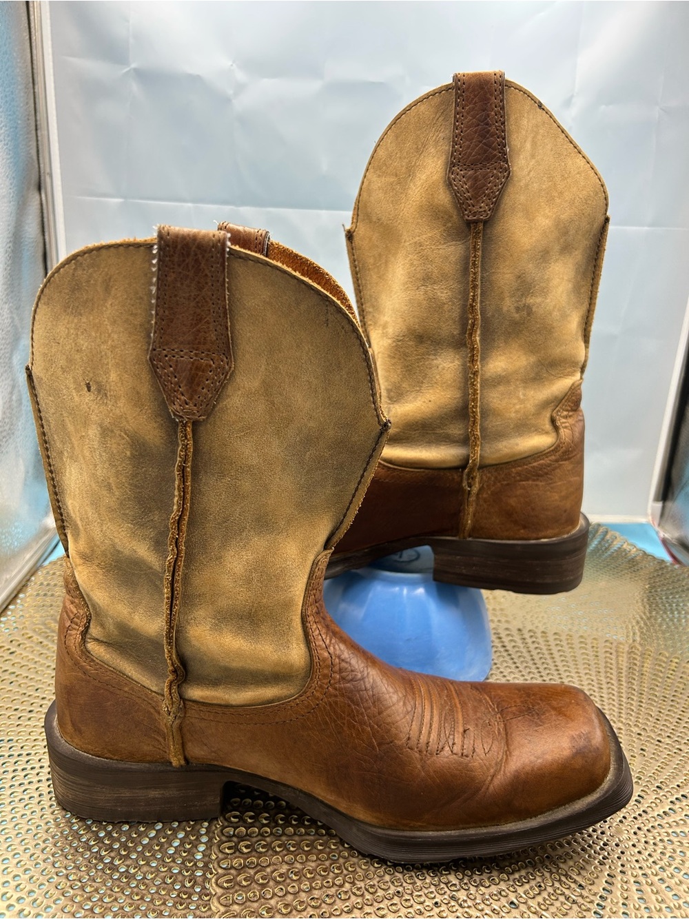 Ariat men 9 rambler cowboy boots